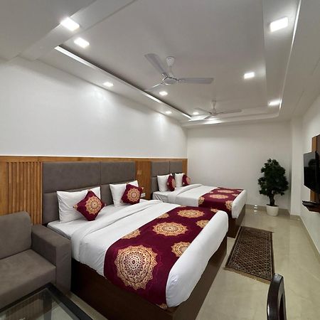 Hotel Arch - Near Aerocity Nueva Delhi Exterior foto