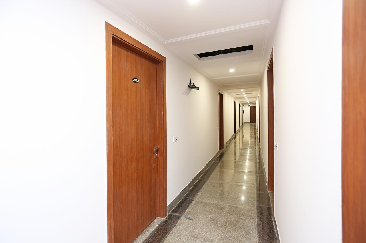 Hotel Arch - Near Aerocity Nueva Delhi Exterior foto