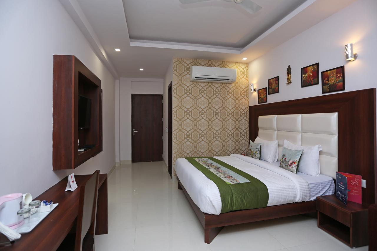 Hotel Arch - Near Aerocity Nueva Delhi Exterior foto