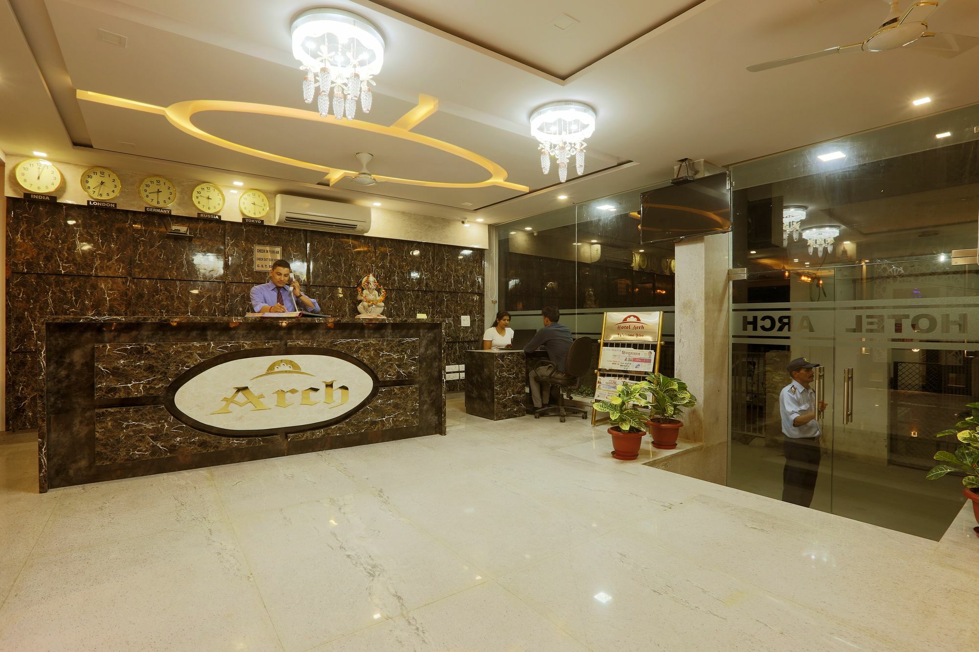 Hotel Arch - Near Aerocity Nueva Delhi Exterior foto